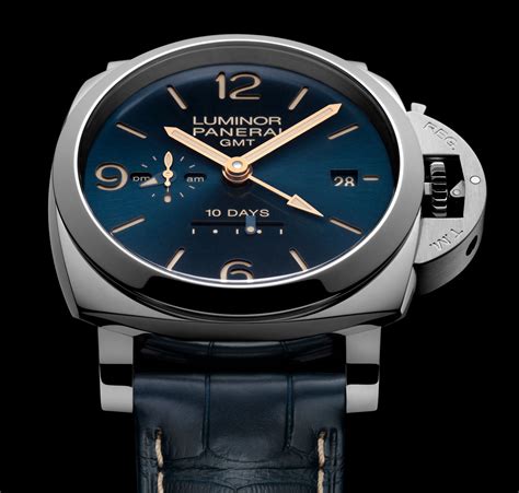 panerai canada.